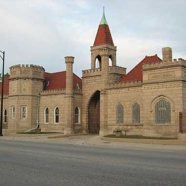 Entrance to Bohemian National Cemetery. (Wikimedia Commons)
