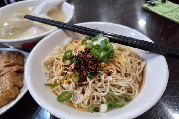 The key to ‘fool’s noodles’ is striking the right balance with your toppings.