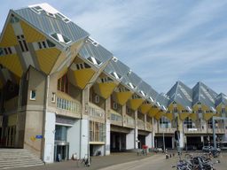 Cube House 
