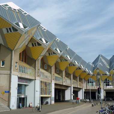 Cube House 