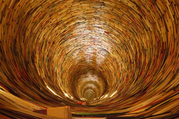 The ‘Idiom’ installation at the Prague Municipal Library. 