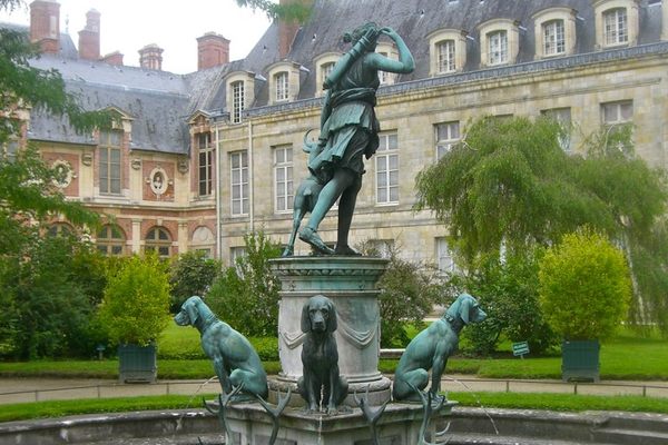 The fountain.