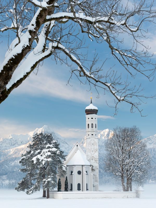 The church of St. Colmar in winter