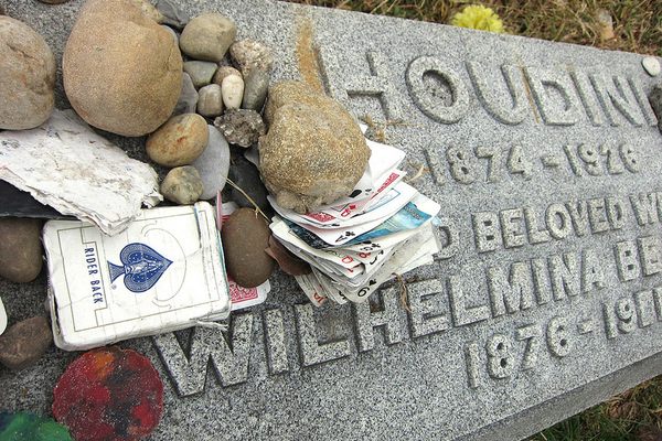Houdini’s Grave