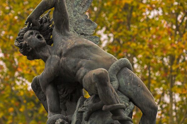 Fountain of the Fallen Angel