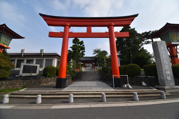 Higashi-Fushimi Inari Shrine.
