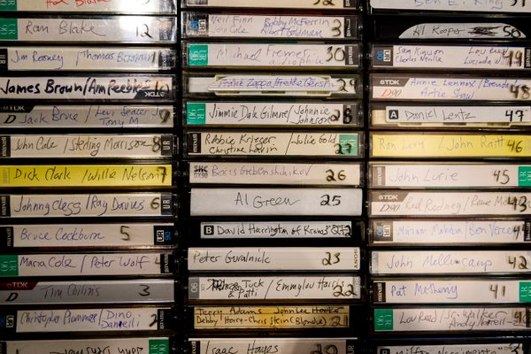 This photo reveals interviews with James Brown, Annie Lennox, Al Green, Boris Grebenshchikov (the “Grandfather of Russian Rock”), and many more. 