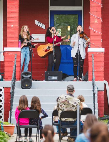 Discover D.C. with neighborhood events like Petworth’s annual musical celebration, Porchfest. 